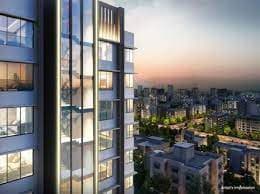 Leo Eminence, Bandra East