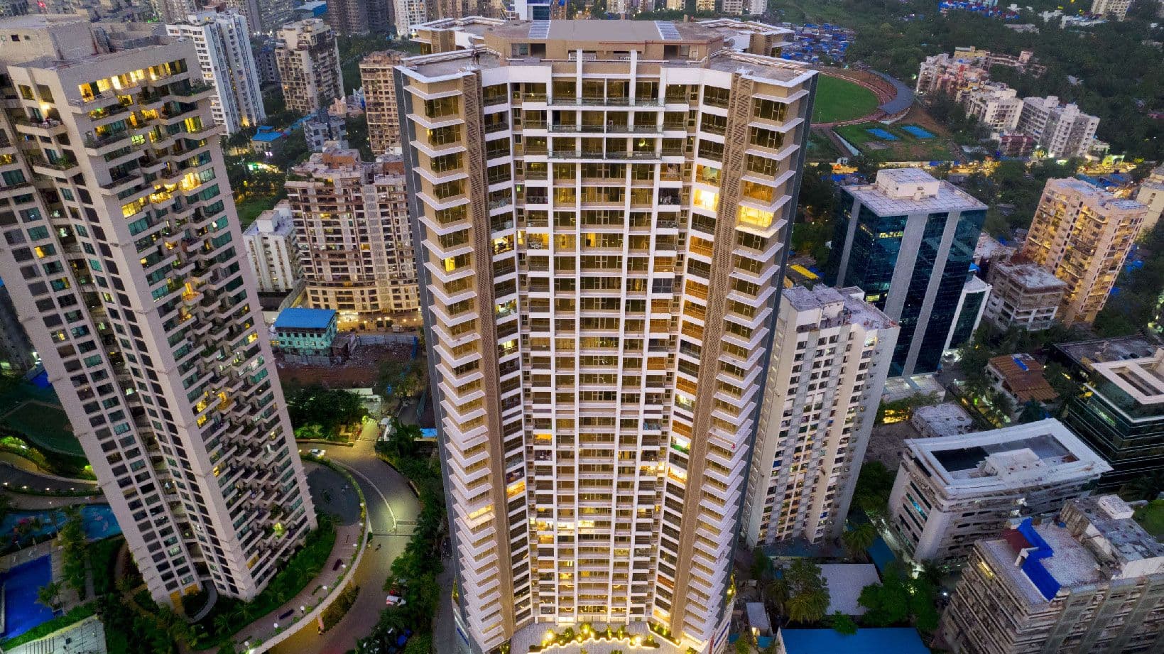 Transcon Triumph, Andheri West